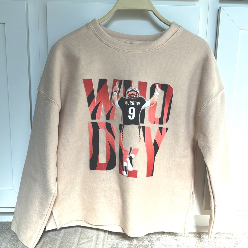 Joe Burrow Cincinnati Bangles Who Dey Sweatshirt - Picture 1 of 3